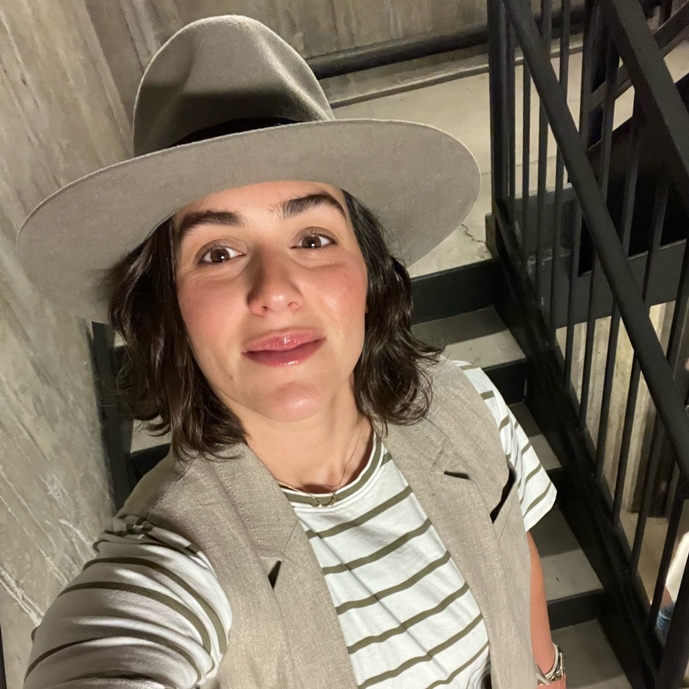 Meet your Posher, Kayla